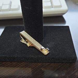 Vintage Elegant Gold Tie Clip